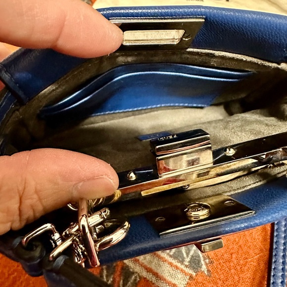 FENDI ❤️🌟MINI PEEKABOO LAMBSKIN LEATHER ⭐️ - Picture 8 of 12